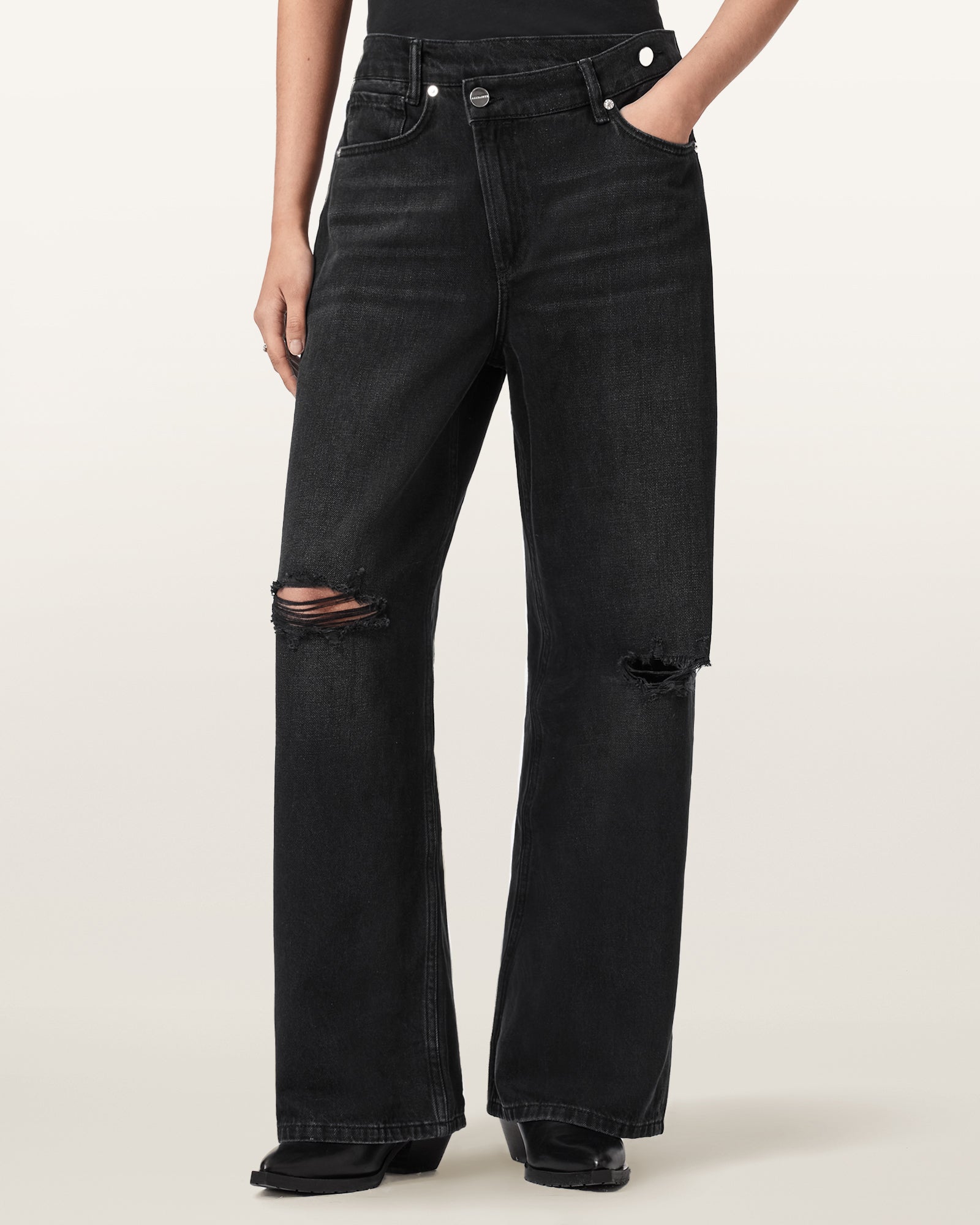 Aki Crossover Jeans