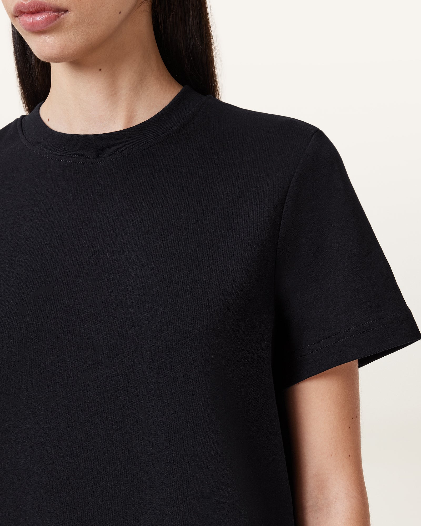 Lisa T-Shirt