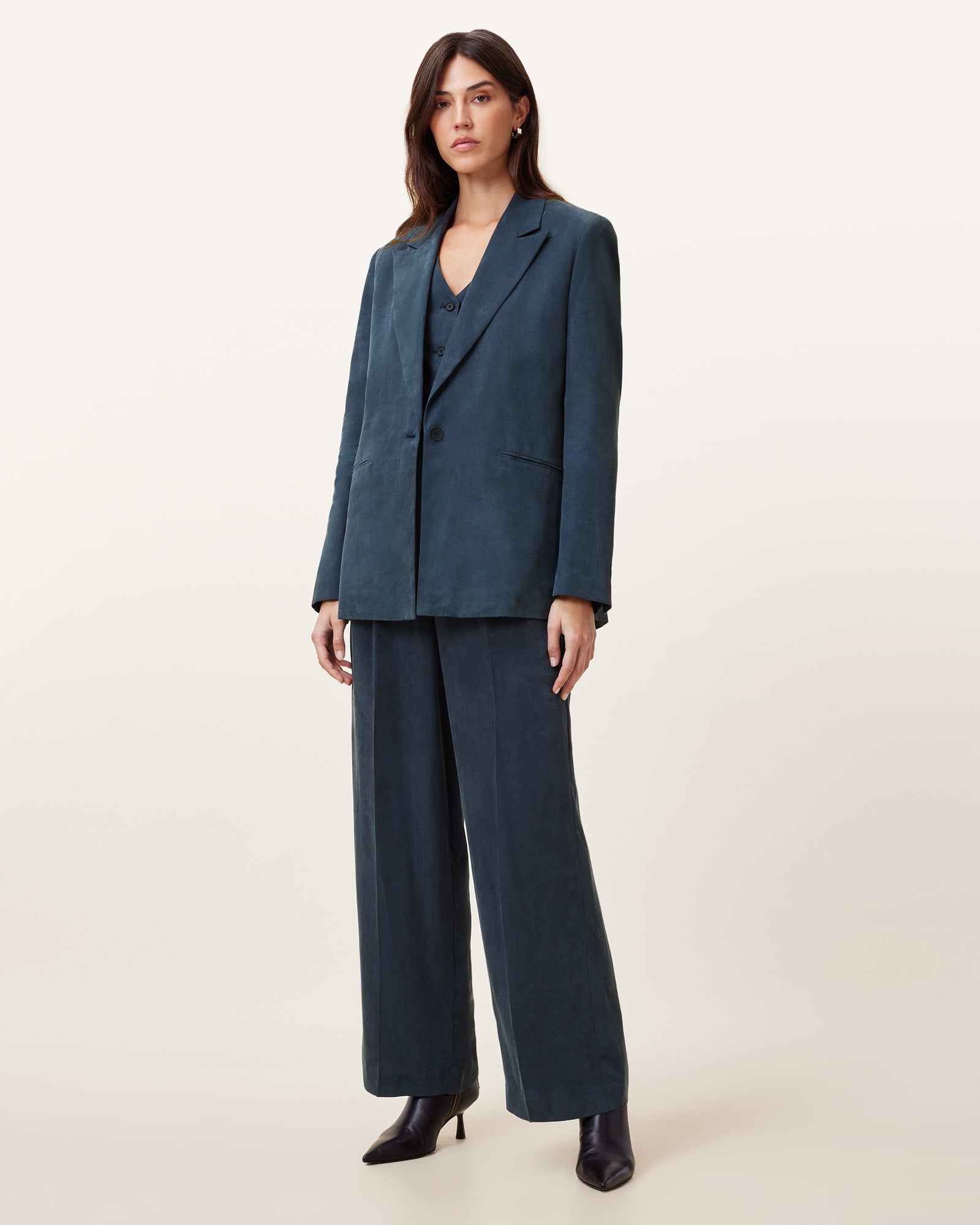 Averie Ten Hosen